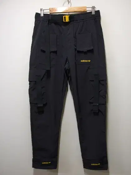 adidas TECH PANT TECH PANT Spring/Fall 80 M Waist 31-32