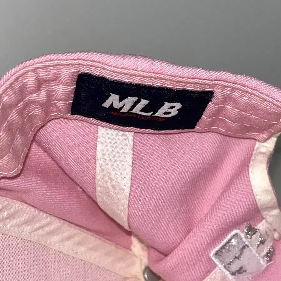 MLB 큐빅 볼캡