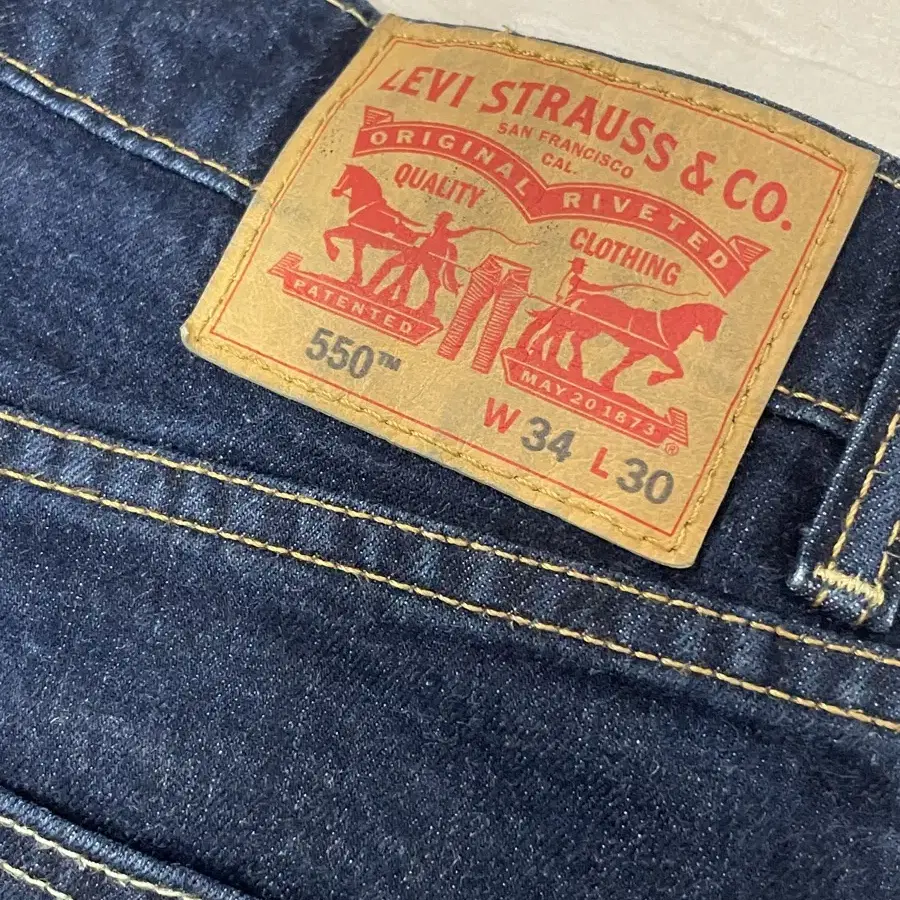 Levis 550 바지