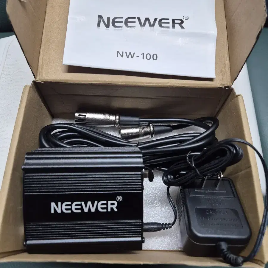 Neewer 48v (팬텀 파워 공급기)