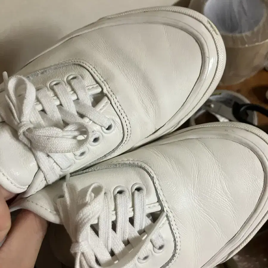 (275) 반스 레더 어센틱 vans