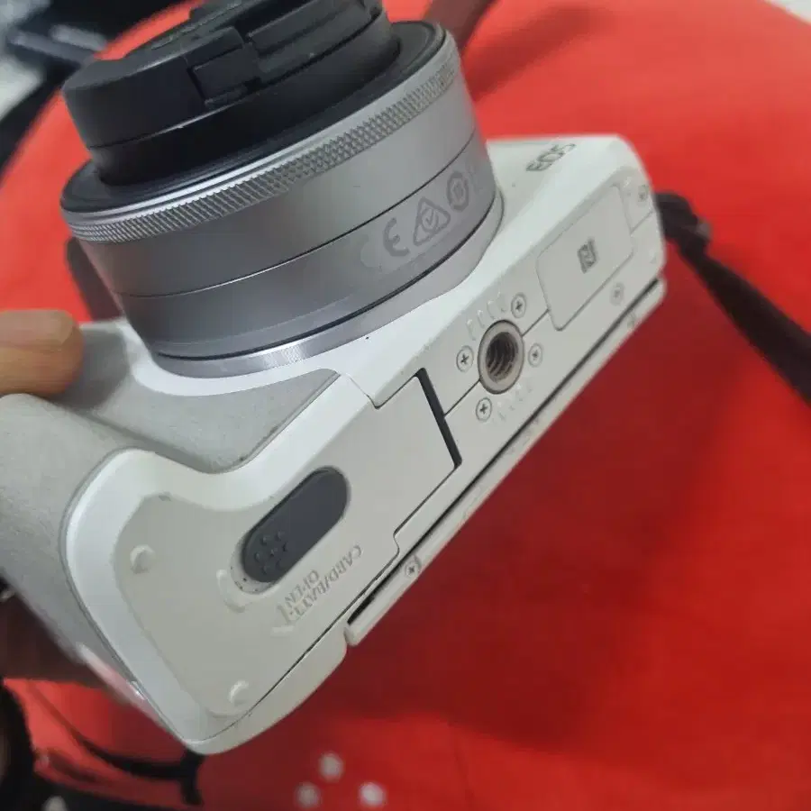 캐논 eos m3 미러리스 뷰파인더 포함 디지털 카메라