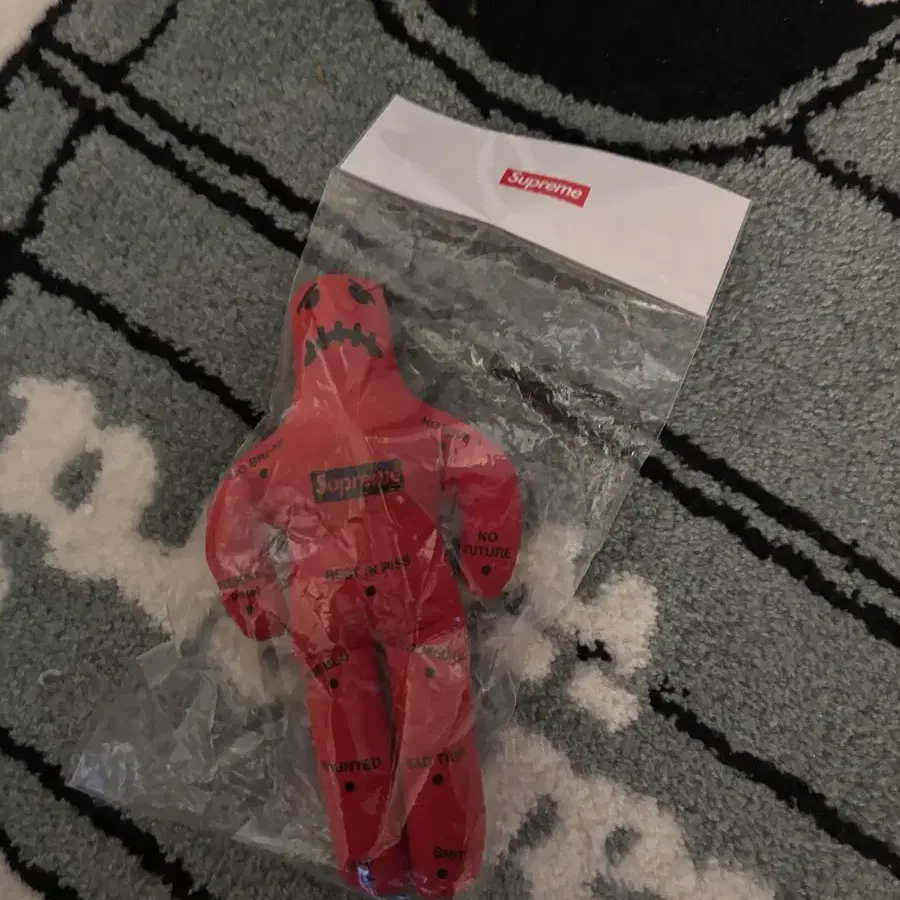 Supreme Voodoo Doll Red - 19FW