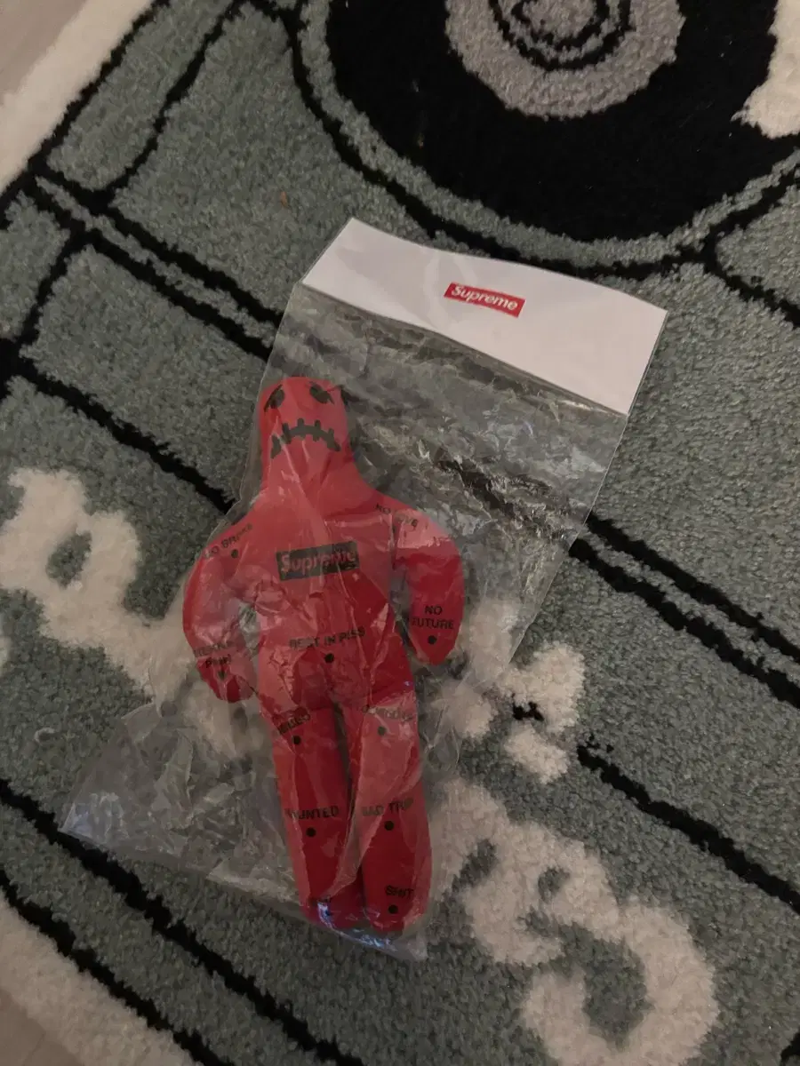 Supreme Voodoo Doll Red - 19FW