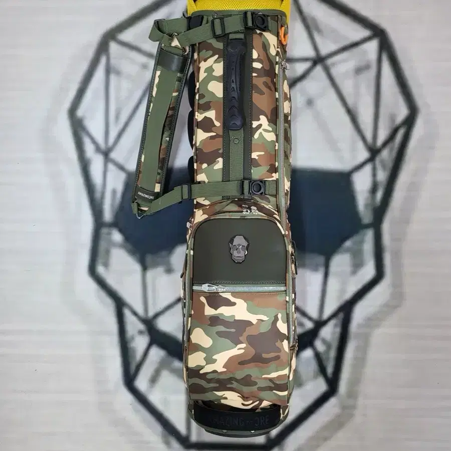 AMCR   A-FORCE CAMO STAND A1025750850