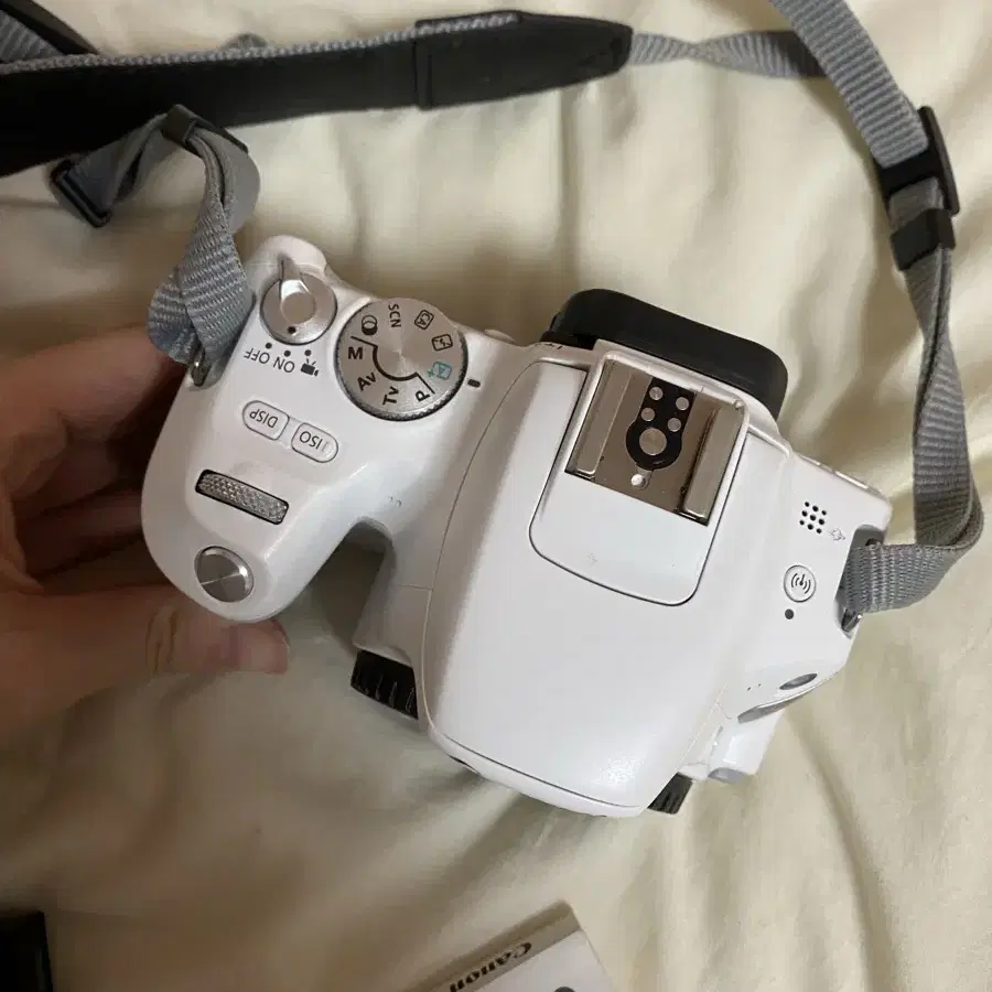 캐논 eos200d