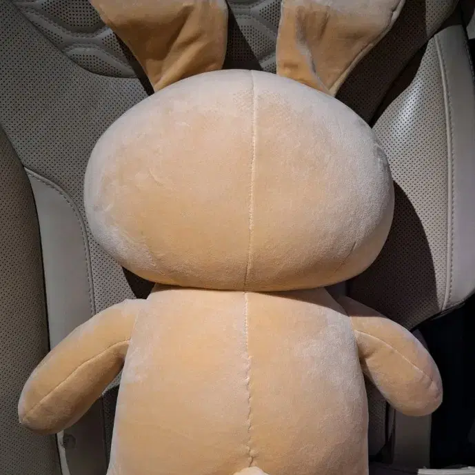 짱구는못말려 유리 토끼인형 45cm 판매합니다