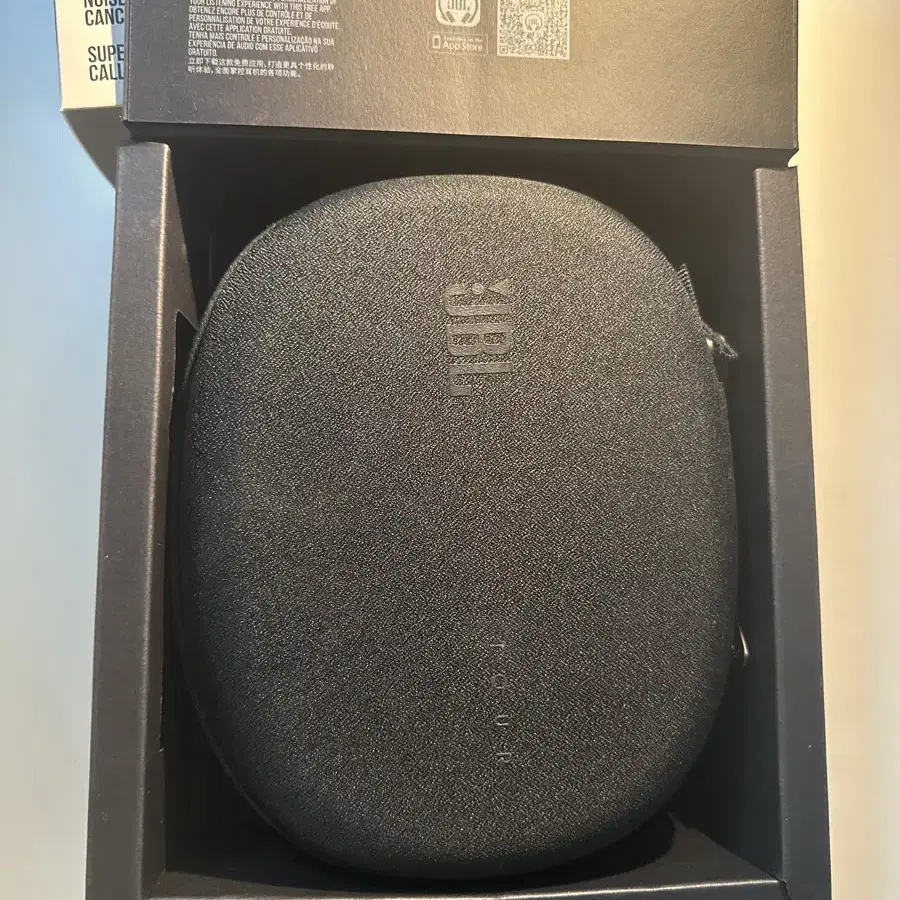 JBL tour one m2 (10회미만)