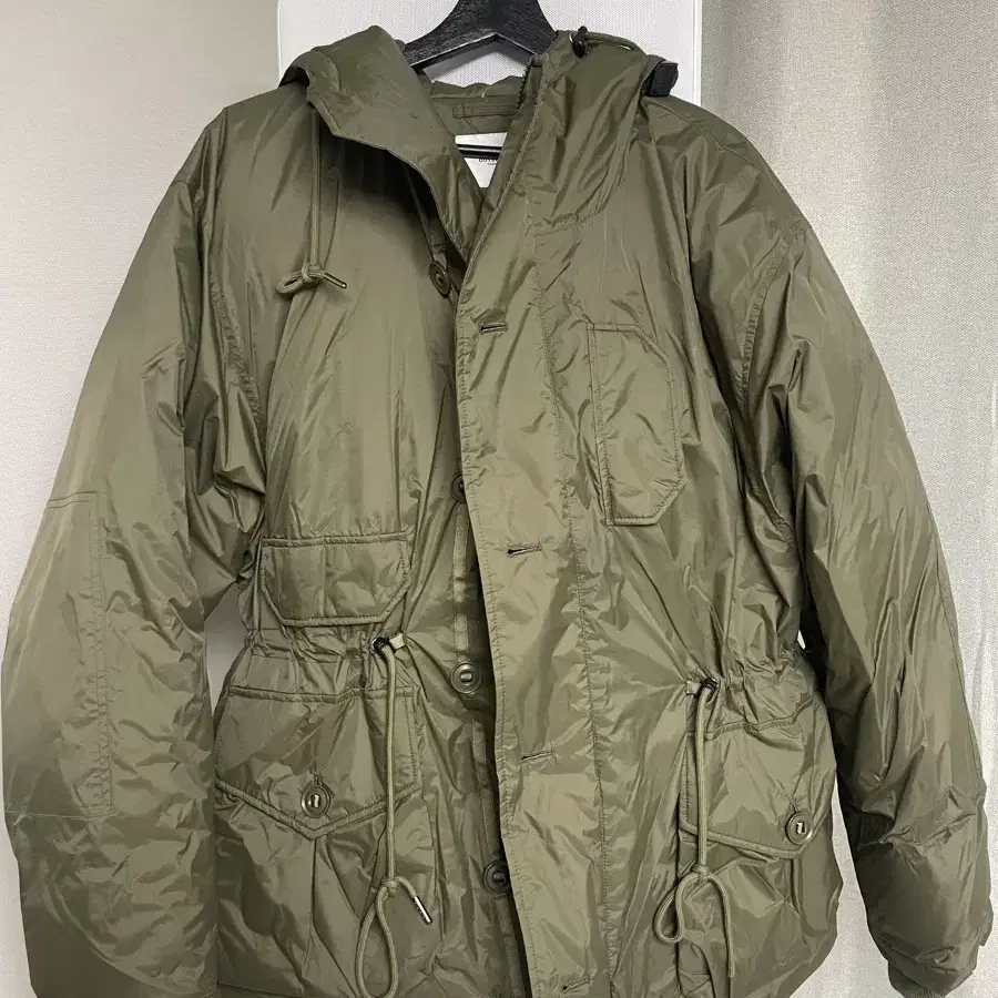 아웃스탠딩 FOUL WEATHER DOWN PARKA_OLIVE GREE