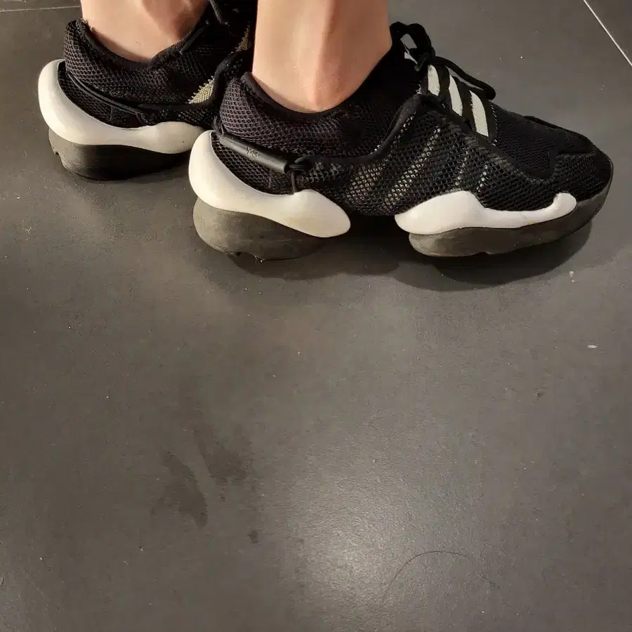 Y-3 큐조 250