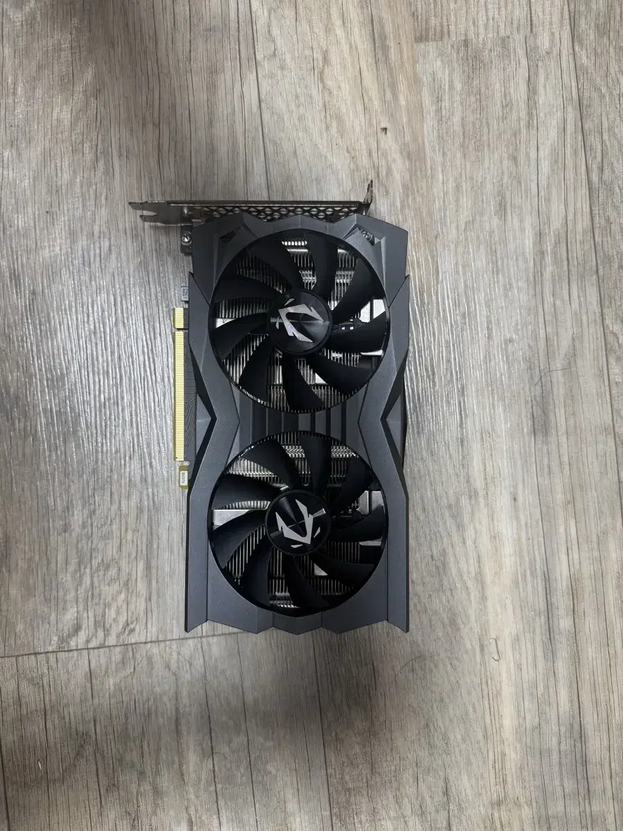 ZOTAC GTX 1660 SUPER 6g 팝니다