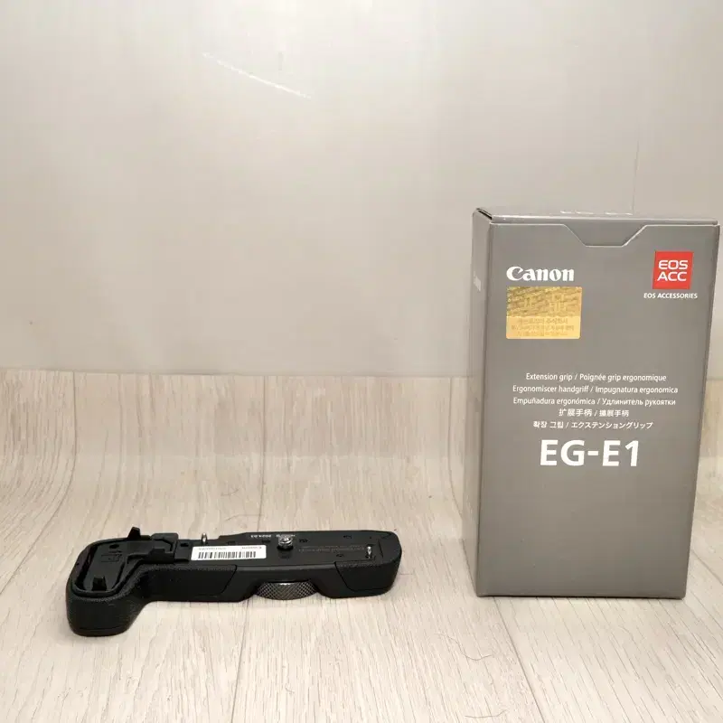 풀박스 캐논 eg-e1 카메라 확장 그립 eos r8 rp 판매합니다