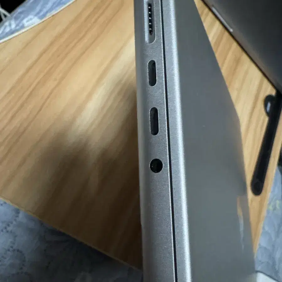 mac book pro m2 14inch cto