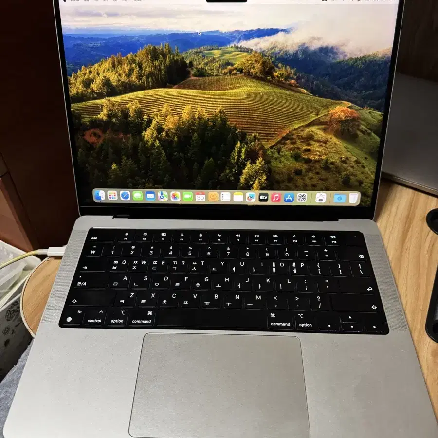 mac book pro m2 14inch cto