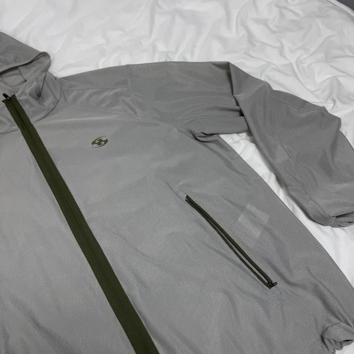 산산기어 SANSANGEAR ZIPPER MESH JACKET GREY