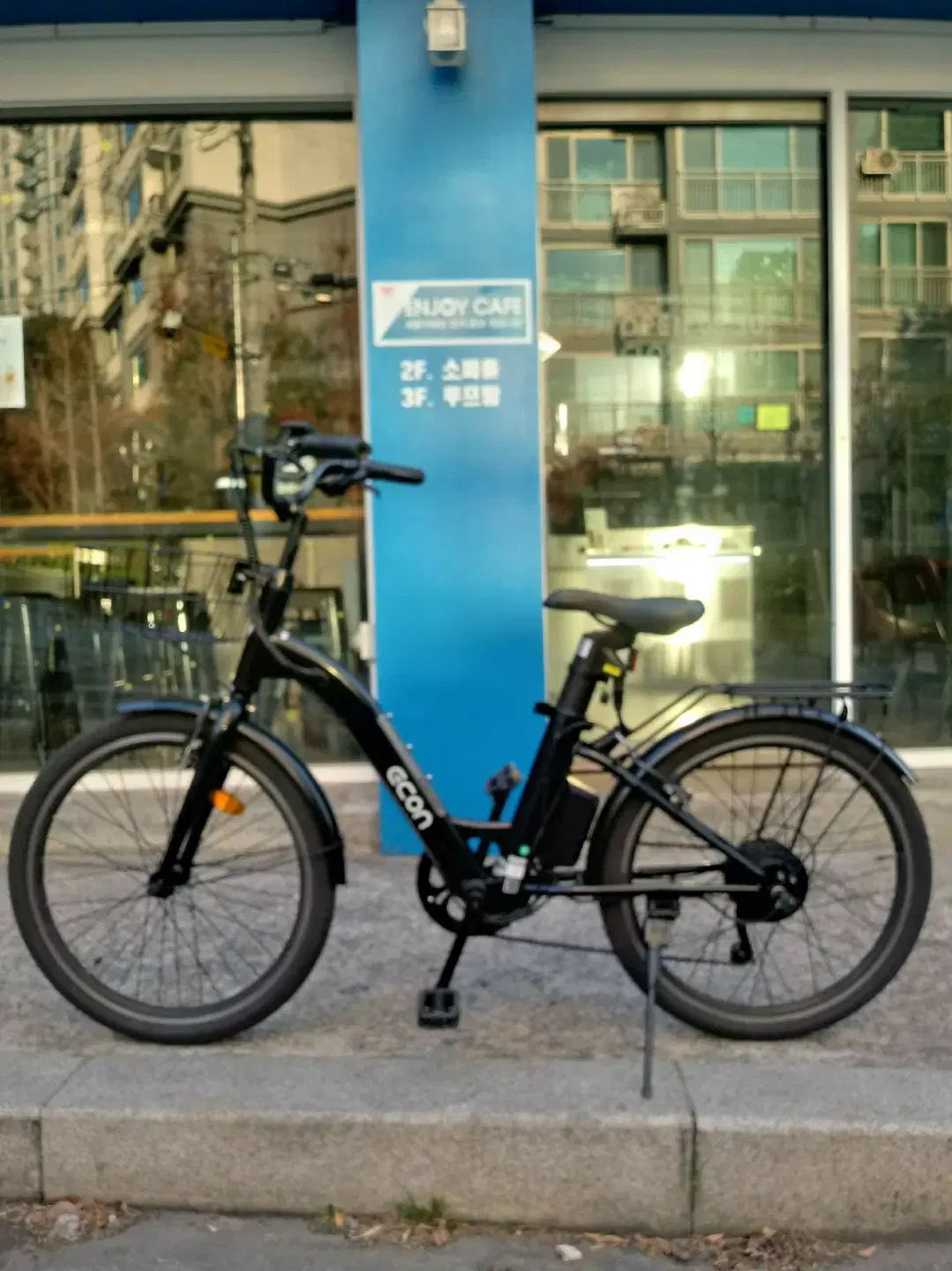 Electric bicycle Samchully PHANTOM Icon A-Class Plus Quick sale Farm