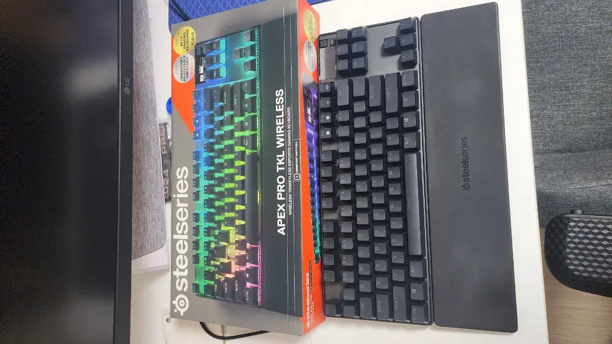 에이펙스 프로 tkl2023 무선 APEX PRO TKL WL