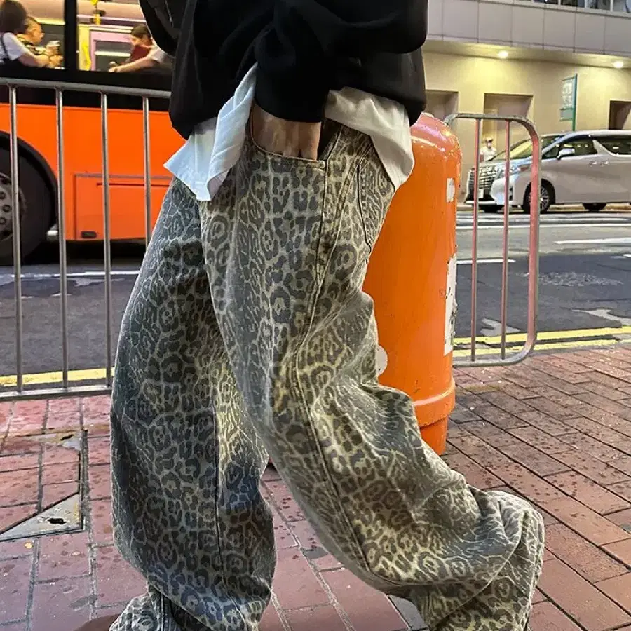 에스트렐라스 vintage leopard casual pants