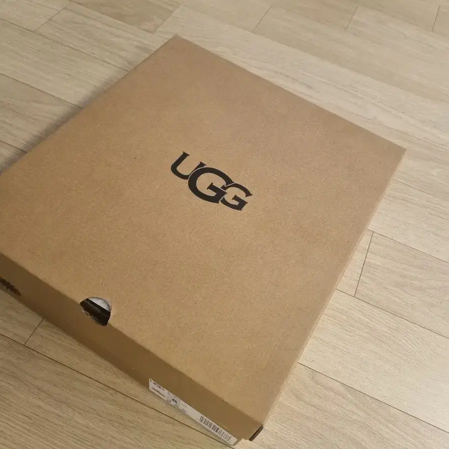 새상품 어그 타스만 UGG Tasman