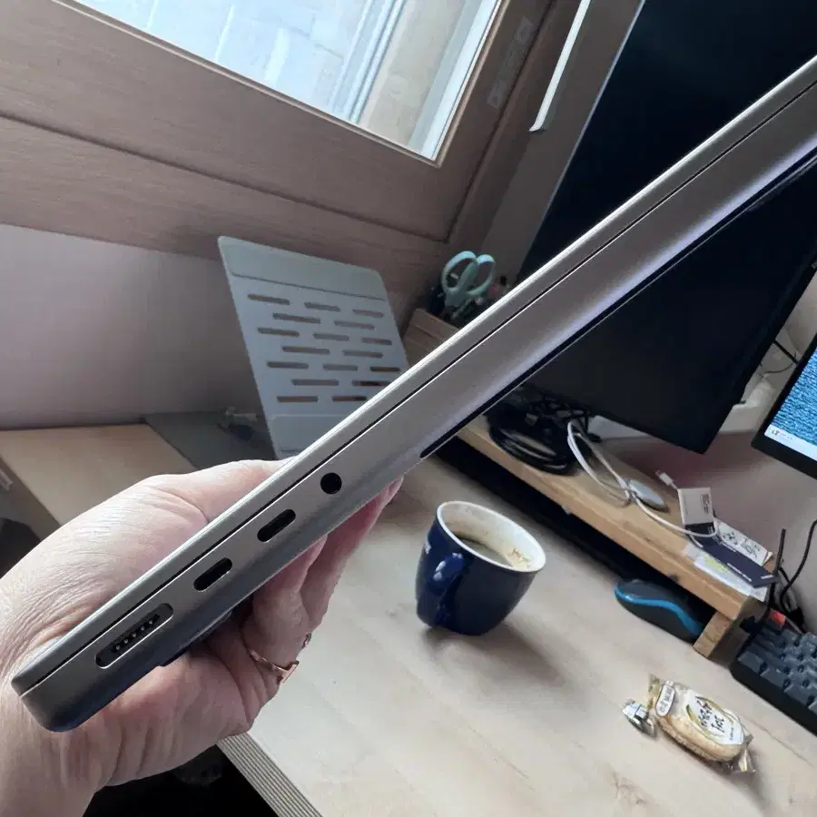 Macbook m1 pro 16g, 1테라 (애플케어 플러스 25. 2.