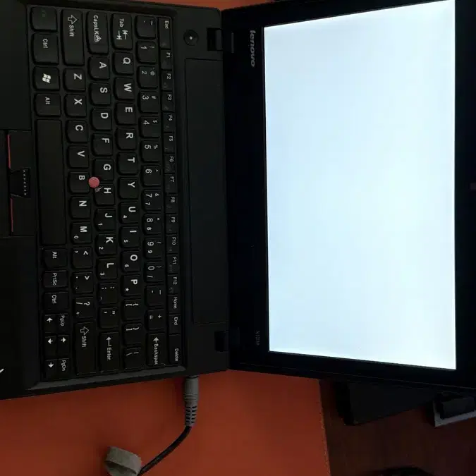 Lenovo Thinkpad X131e노트북(고장)