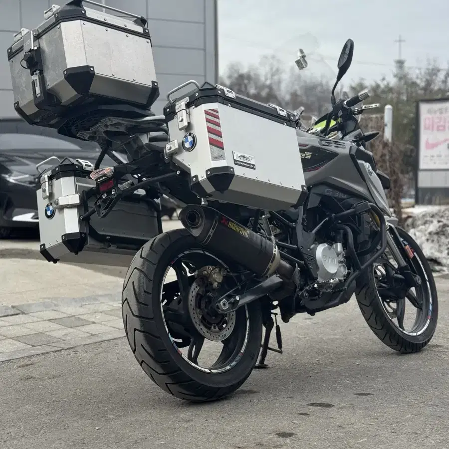 아크라포빅 구변! BMW g310gs 18년식 LOBOO삼박스 판매합니다