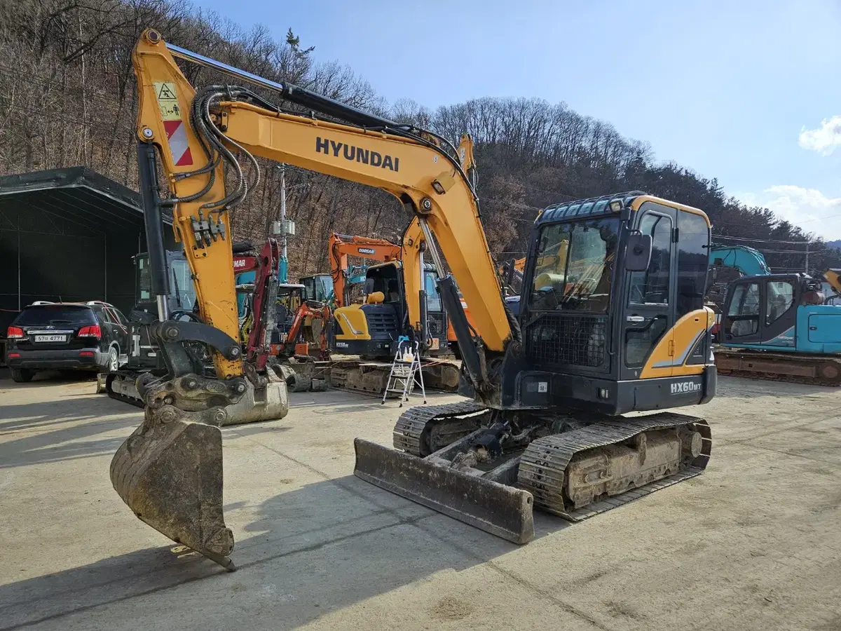 02 중고굴삭기 현대 HX60MT 2017년식 중고포크레인 매매 가격