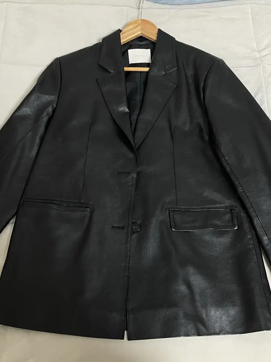 프론트로우 가죽자켓Eco Leather Tailored Jacket