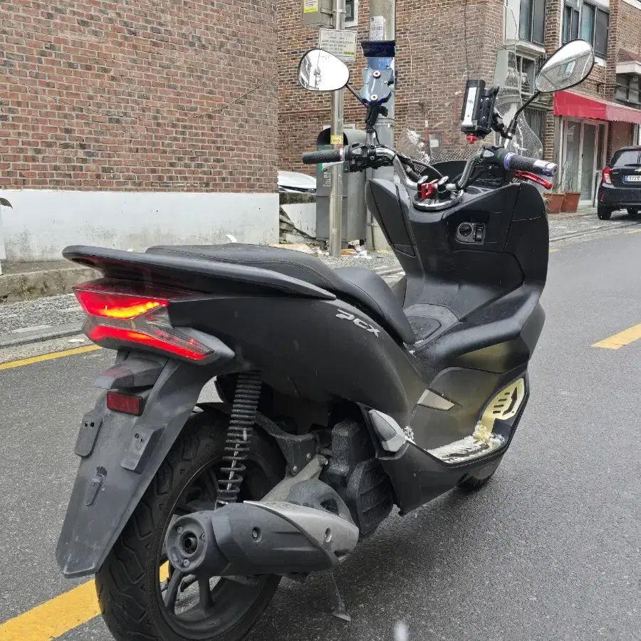 20년식 더뉴 PCX125 팝니다