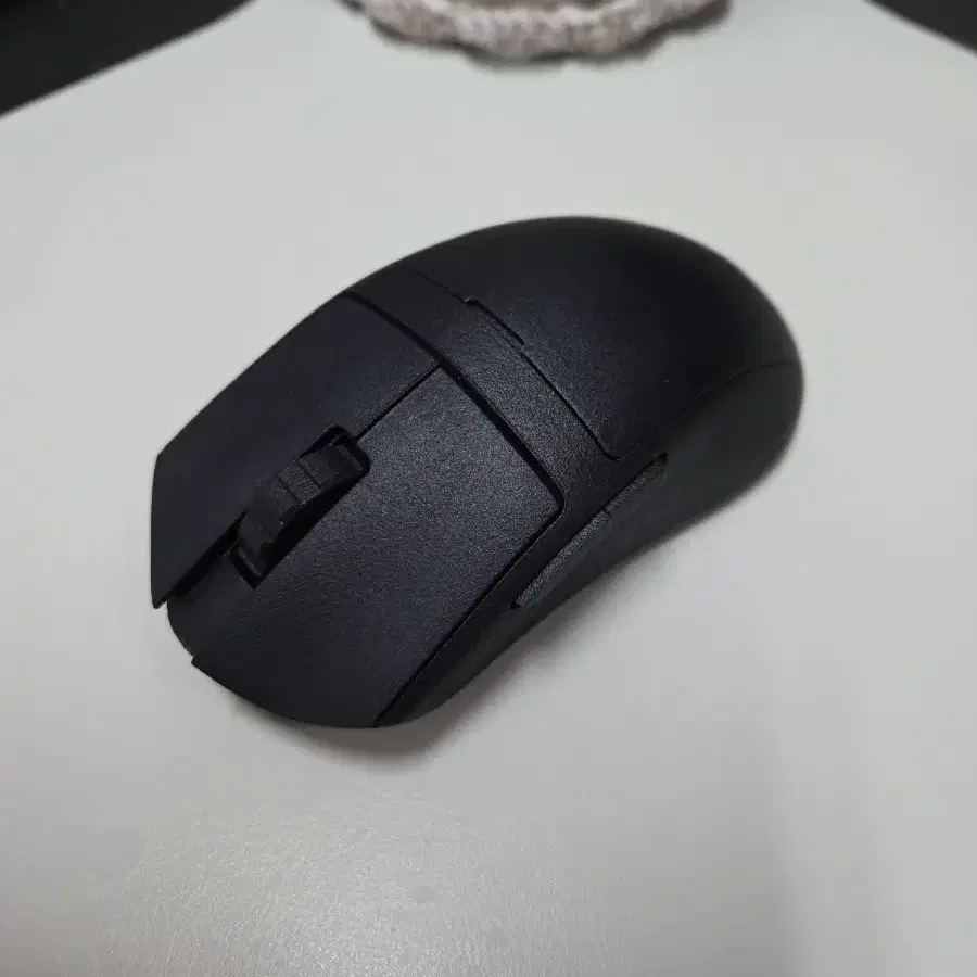 파마무 카피쉘 g304 베이스 무소음 마우스 판매합니다.