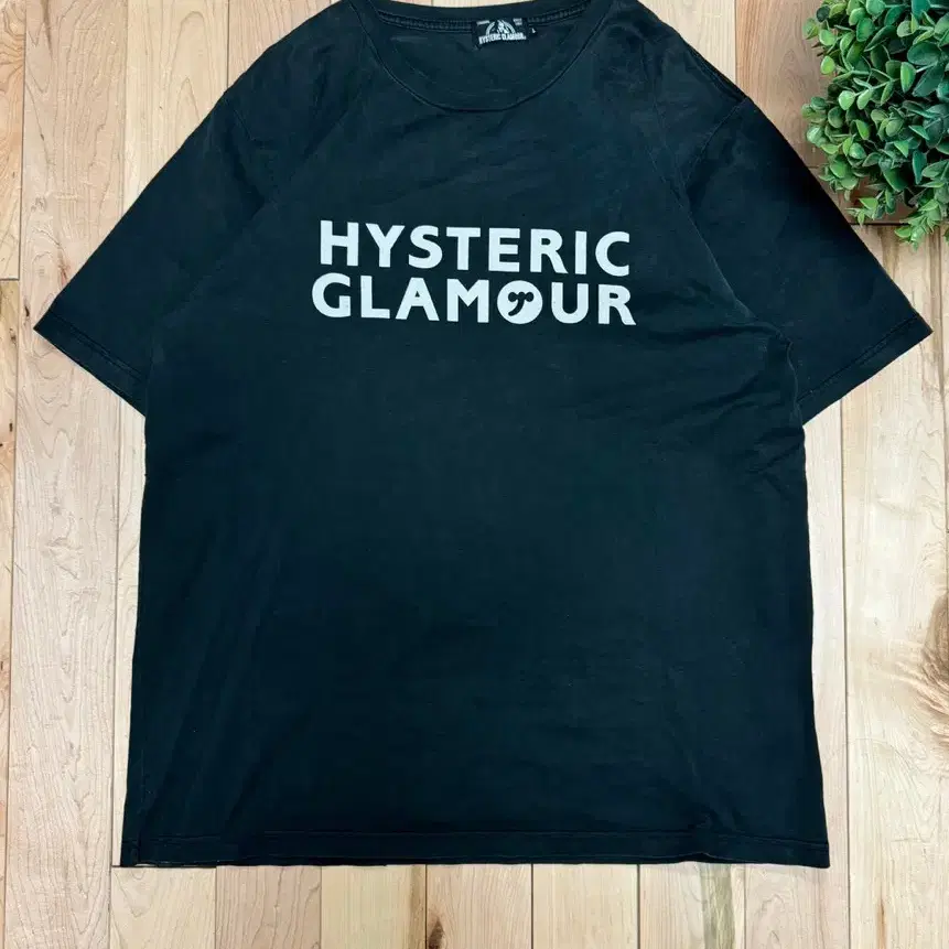 Hysteric Glamour Black Graphic T-Shirt