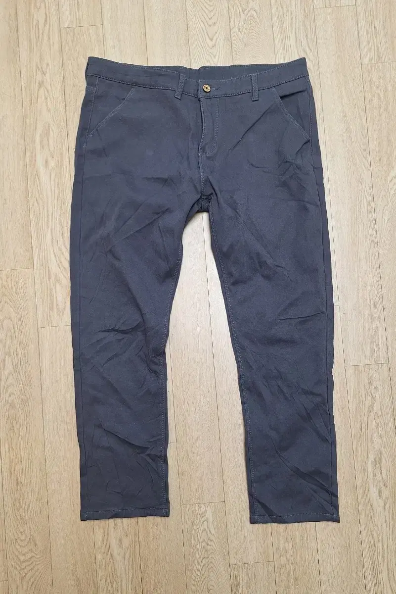 Unused fashionable winter-weight long pants 38-size service as a car deodorizer