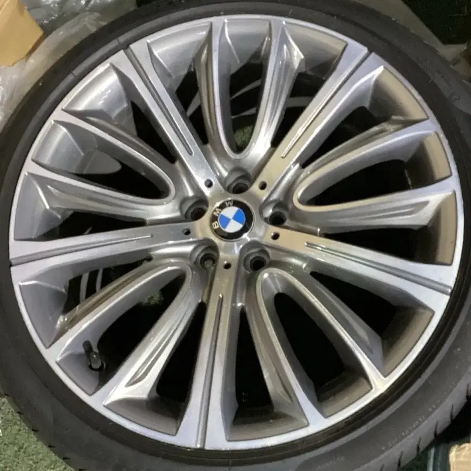 BMW G바디 20인치휠 중고 4개