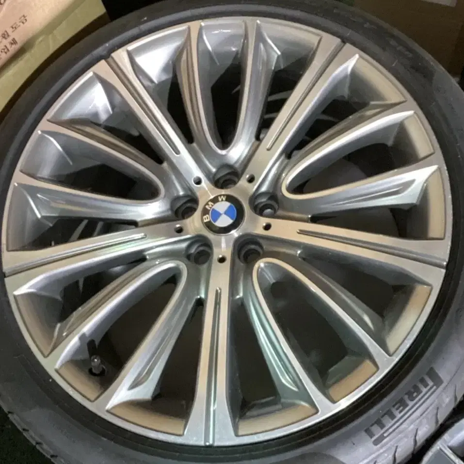 BMW G바디 20인치휠 중고 4개