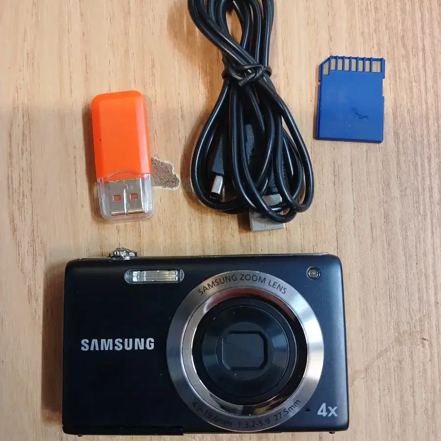 SAMSUNGVLUU ST60B디지털카메라