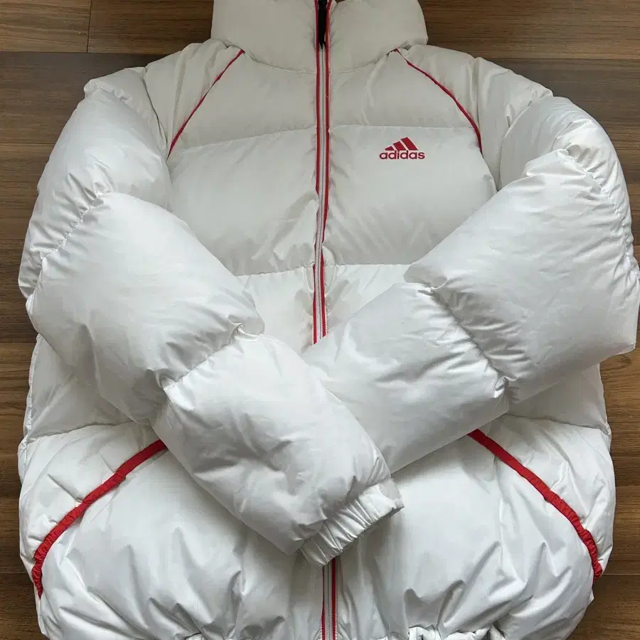 Adidas Super Puffy JKT