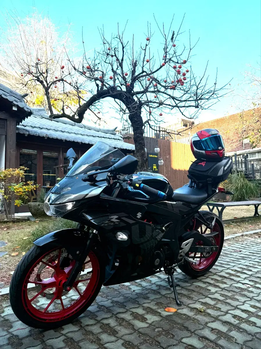 gsxr125 21년식 검빨