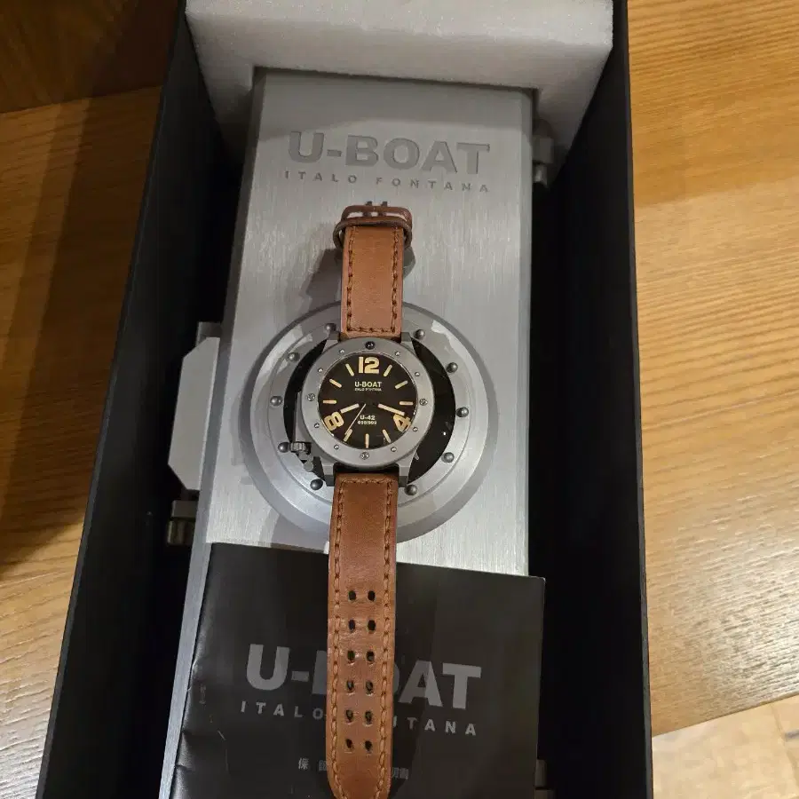 유보트 시계. U-42 Limited edition.