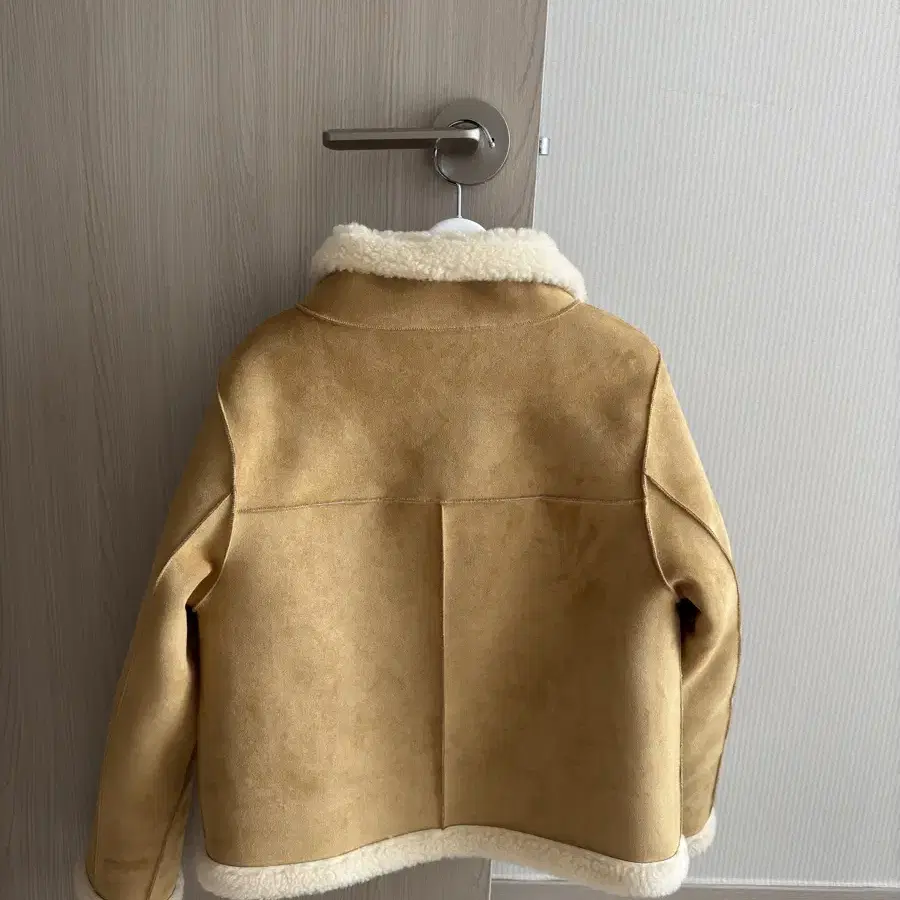 플레클faux suede shearling jacket시어링 자켓 무스탕