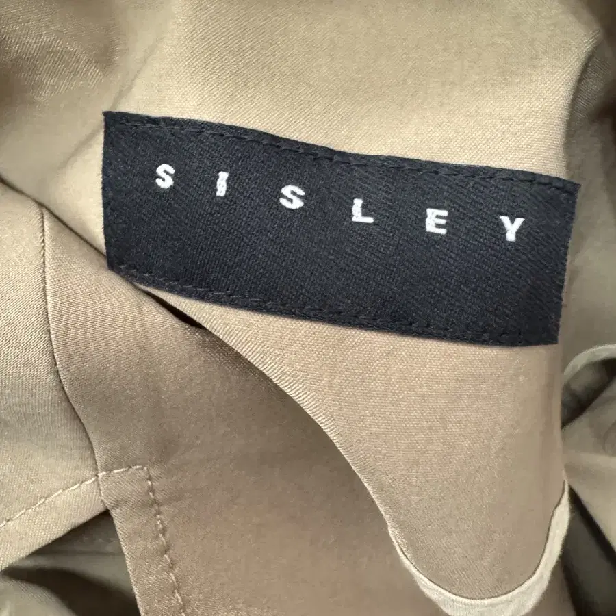 여성 시슬리 Sisley 원 버튼 트렌치코트