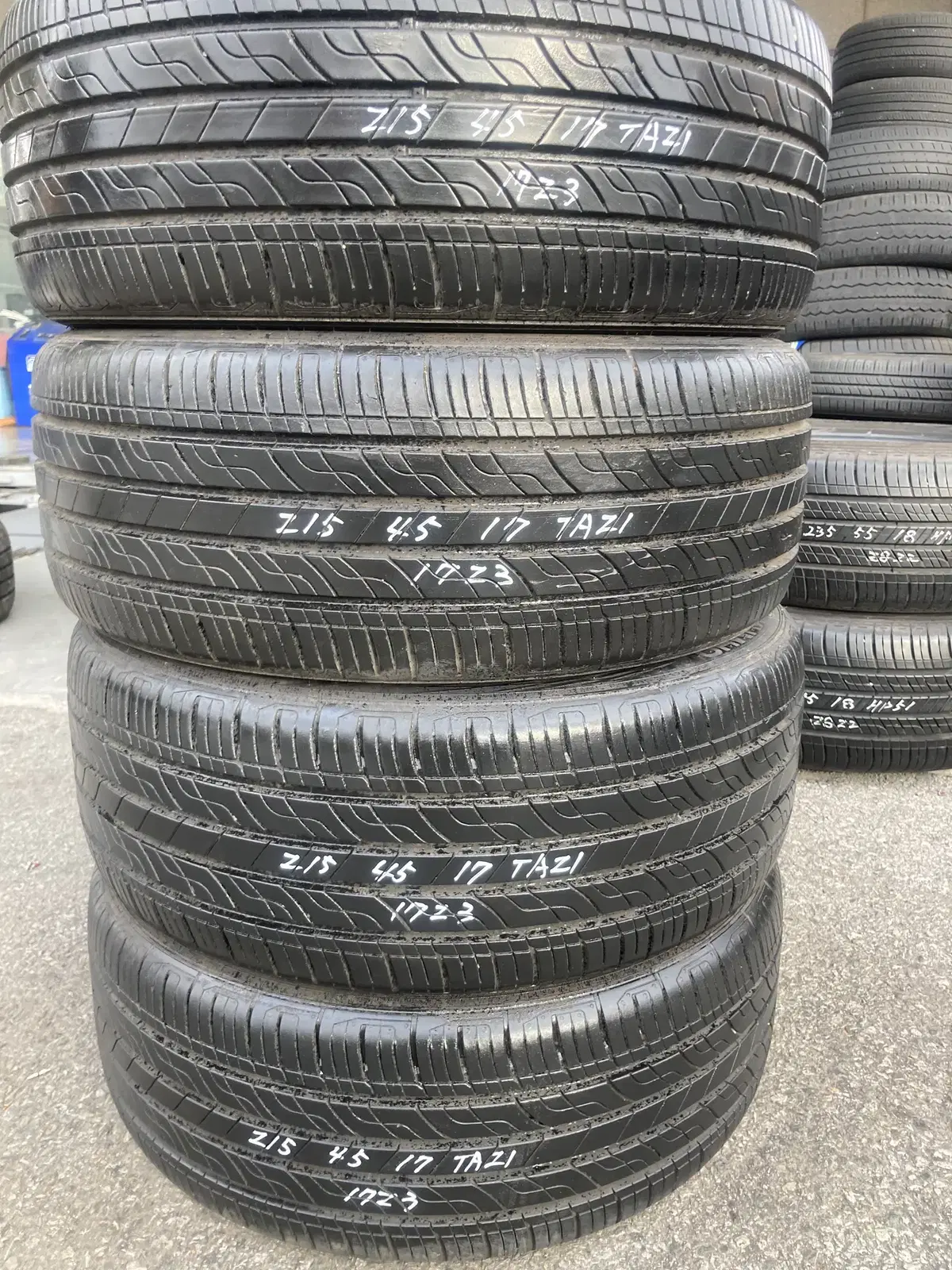 215/45R17 TA21(A급) 중고타이어 1대분 싸게 판매 합니다