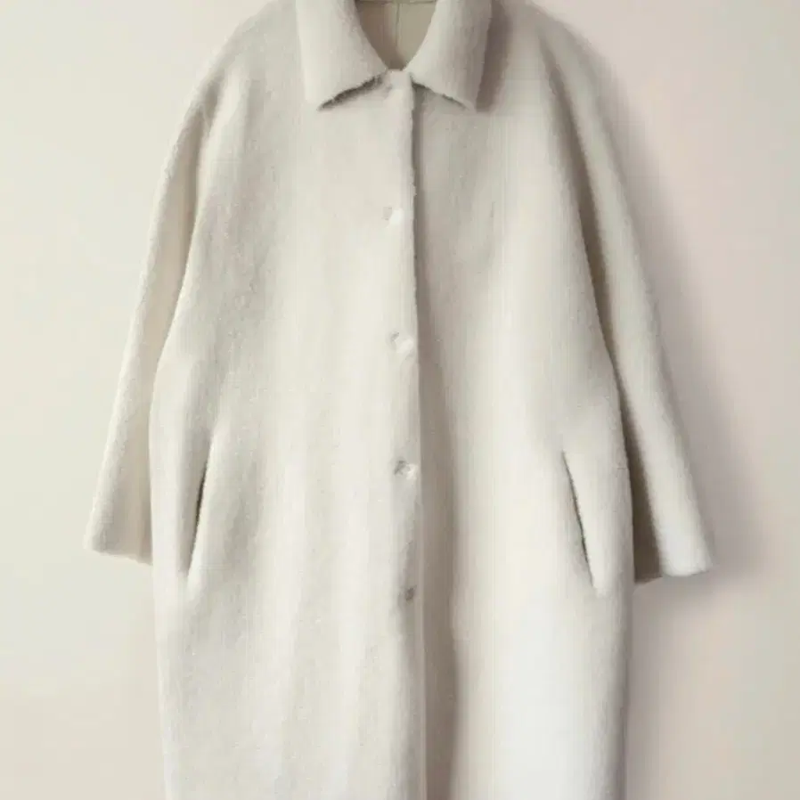 낫띵리튼 reversible half coat(착용샷ㅇ)