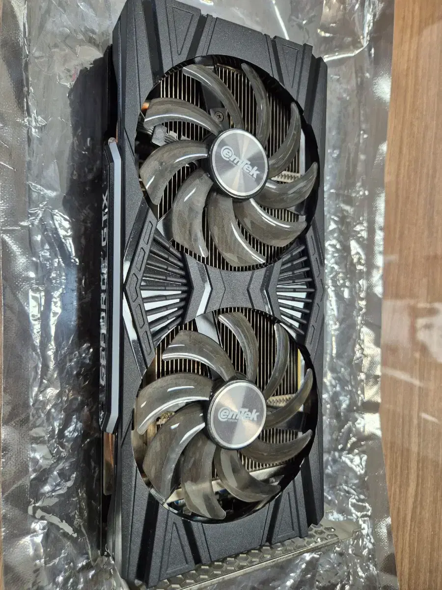 이엠텍 emtek gtx1660 super 6gb