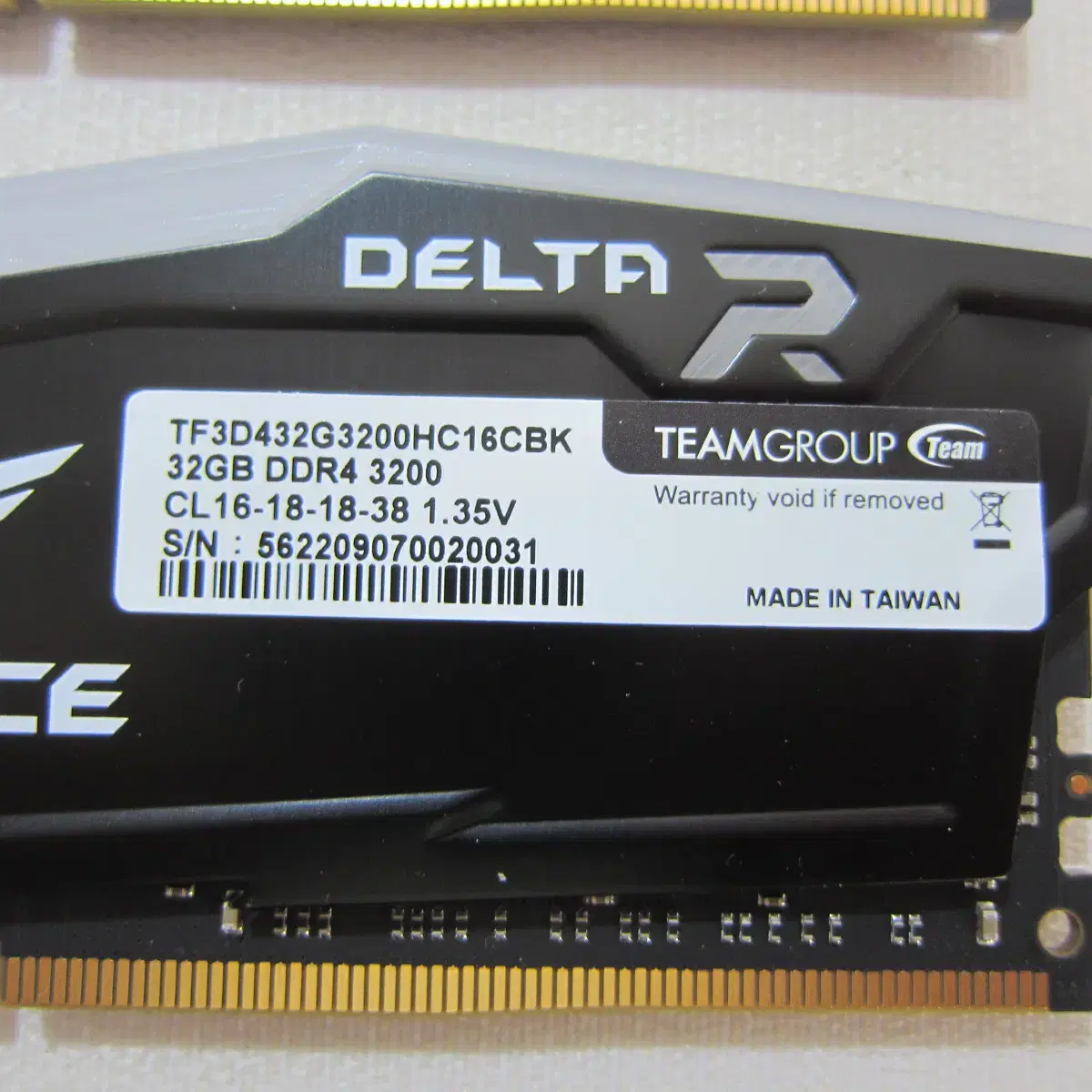 팀그룹 T-Force DDR4-3200 Delta 64G(32Gx2)