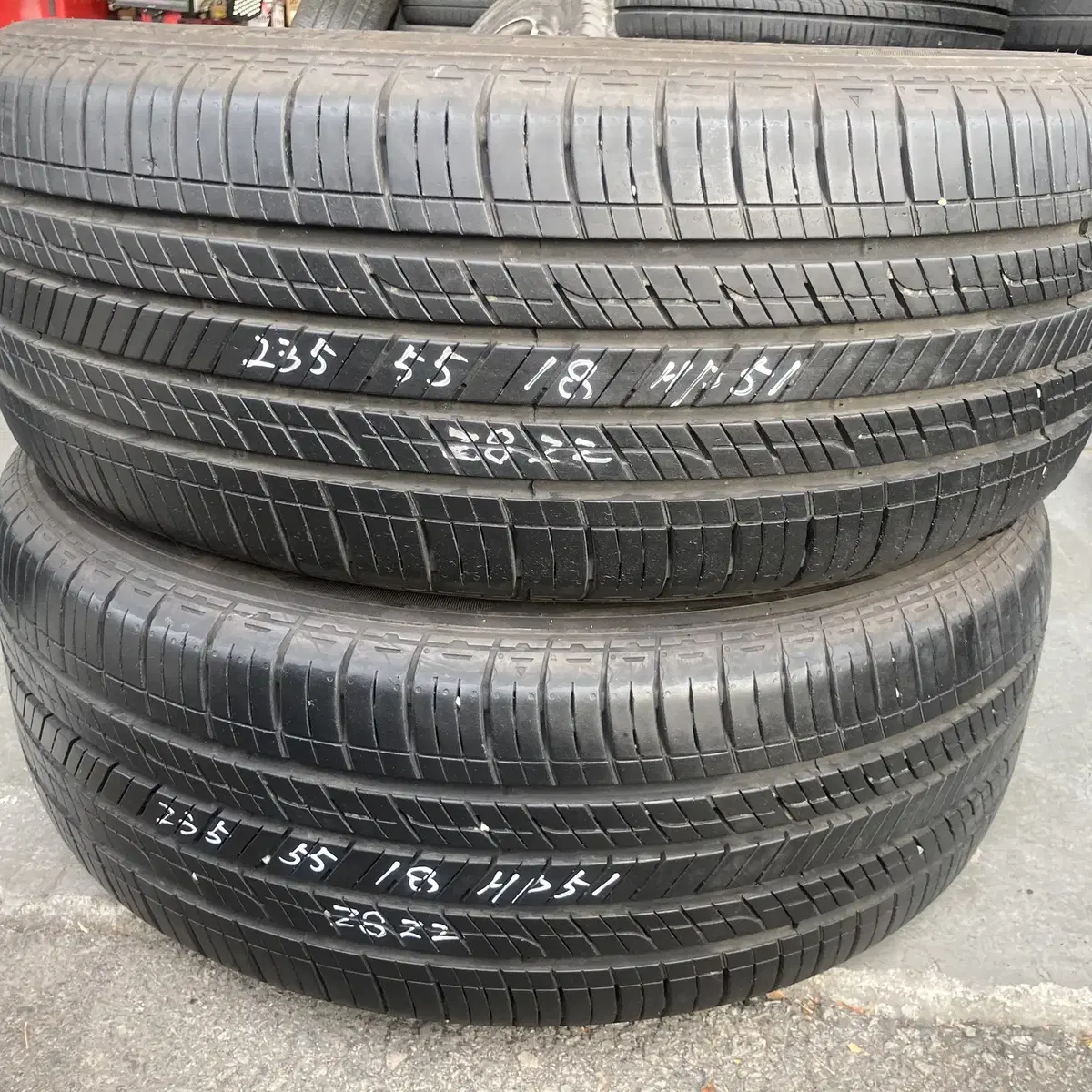 235/55R18 HP51 중고 타이어 2개 판매 합니다