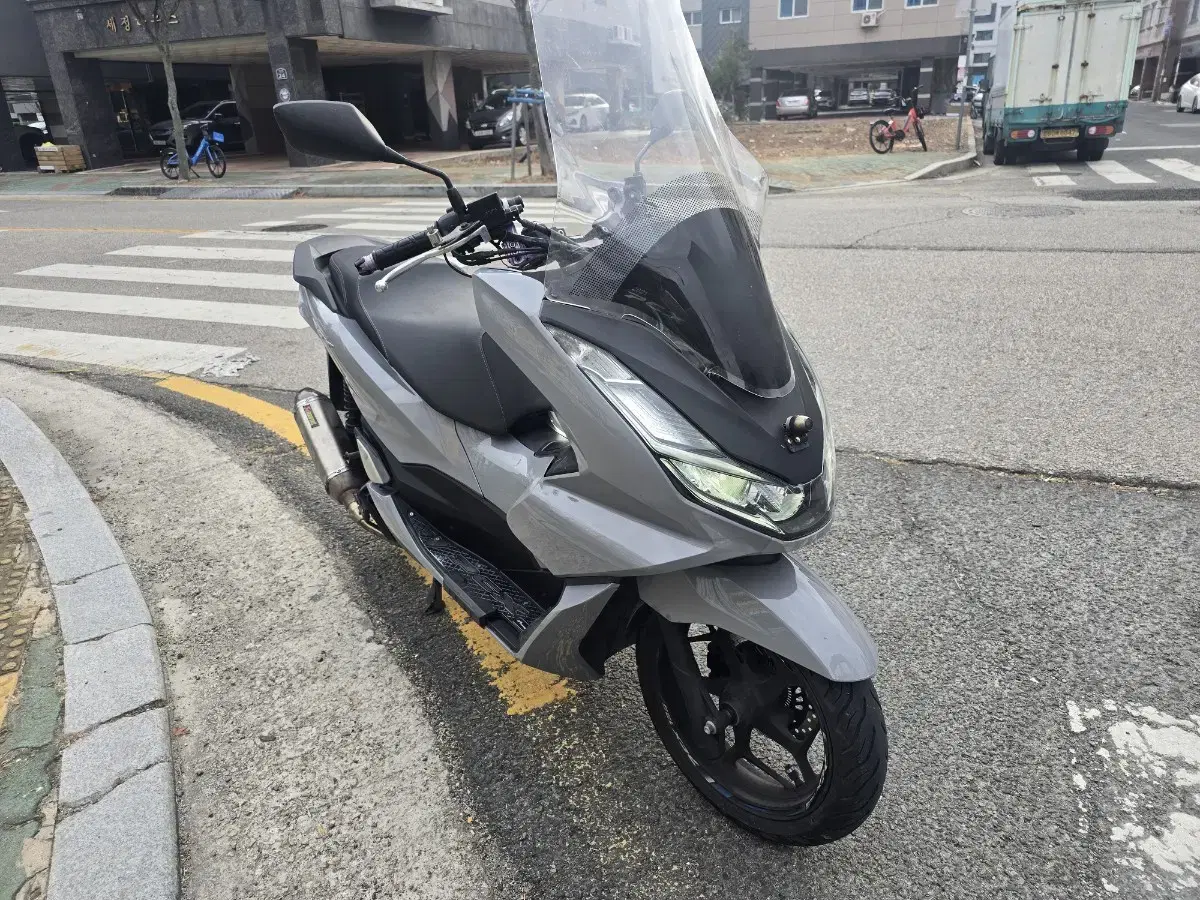 22년 pcx125ABS 2만 중고오토바이엔맥스크루심알파uhr존테스vs1