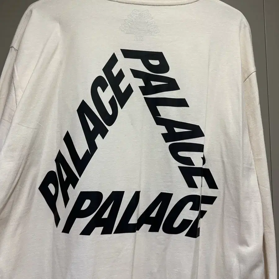 Palace 팔라스 P3 롱슬리브 소프트화이트 2XL 쭉티