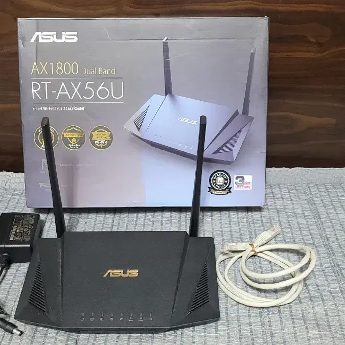 ASUS 와이파이6공유기 RT-AX56U팝니다.