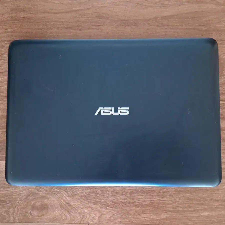 ASUS 14.1" 노트북 2GB, SSD120G, WINDOW10