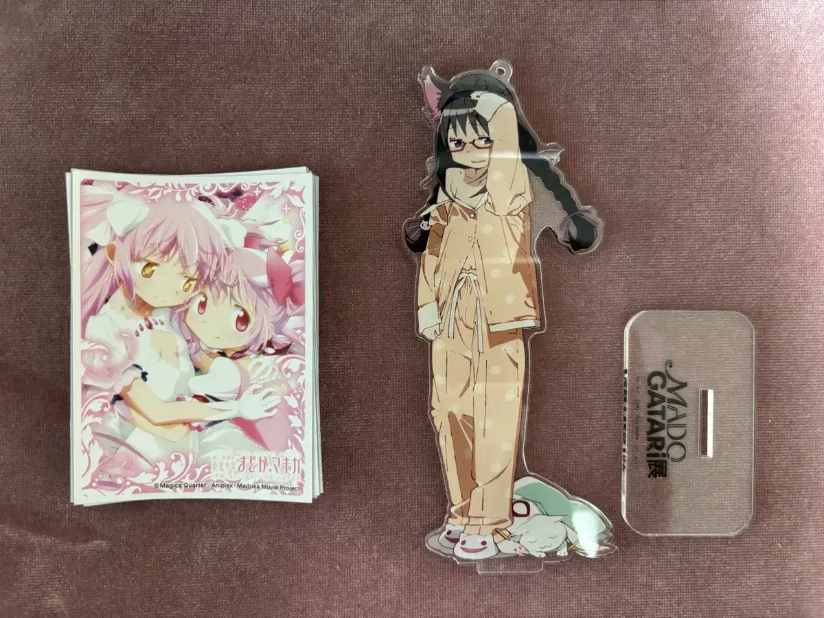 Madoka Homura acrylic Stand, Card Sleeve, Guidebook